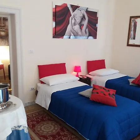 Guest house Il Da Vinci Casa Vacanze 4*